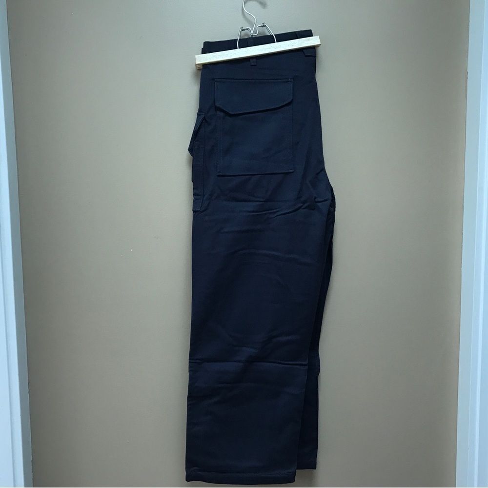 NWT Thrive Work Wear Flame Resistant Utility pant (40W x 28L) - Picture 4 of 9
